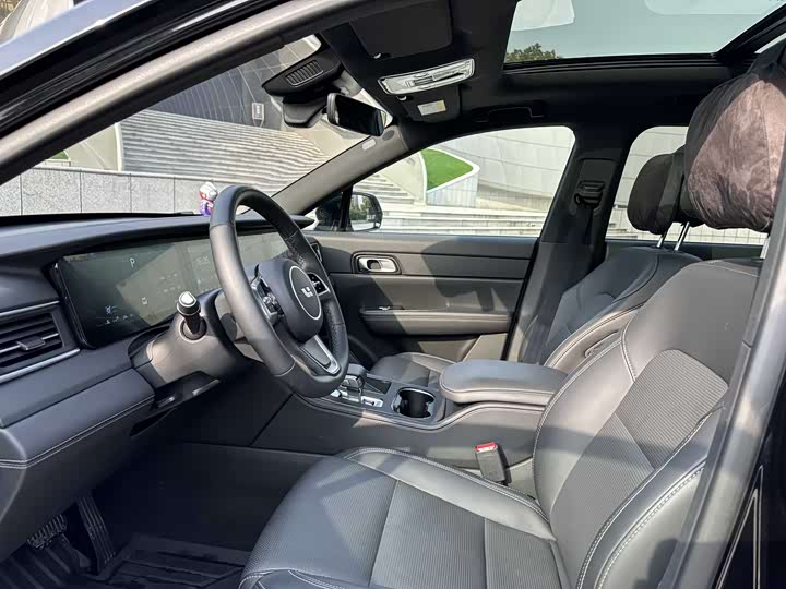 Li Auto ONE