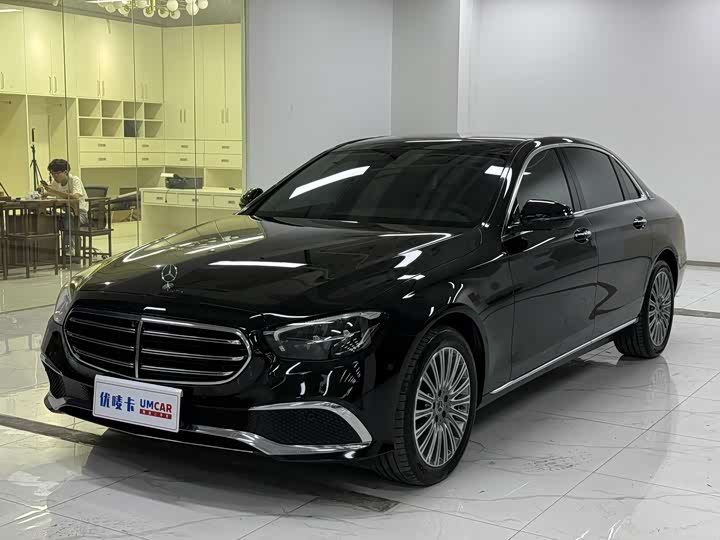 Mercedes-Benz E 300 L Luxury
