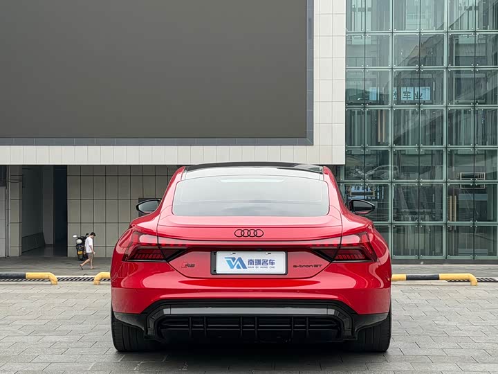 Audi RS e-tron GT
