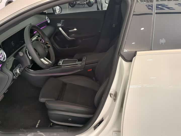 Mercedes-Benz CLA Импорт