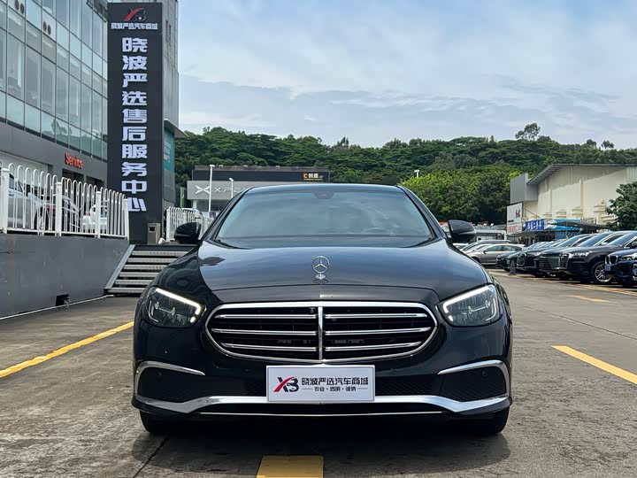 Mercedes-Benz E 300 L Luxury