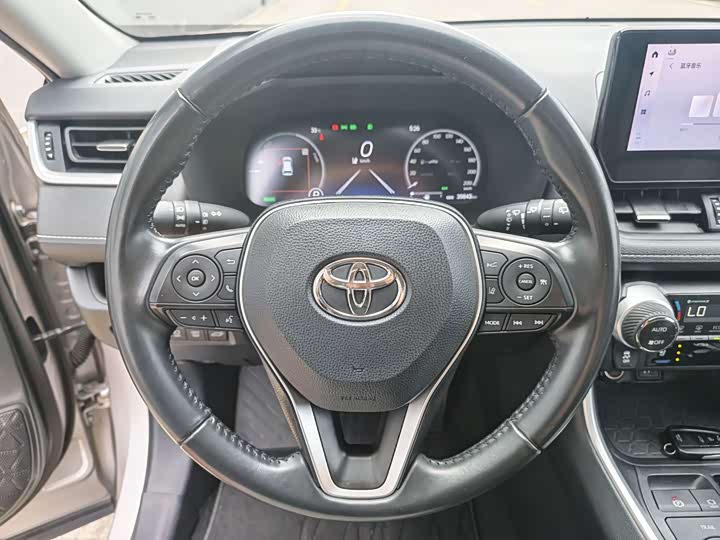Toyota Wildlander Hybrid 2.5 E-CVT AWD Premium