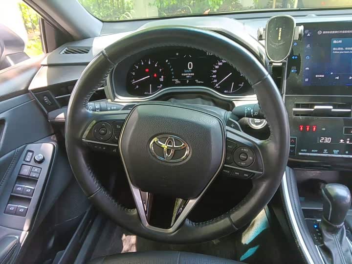 Toyota Avalon 2022