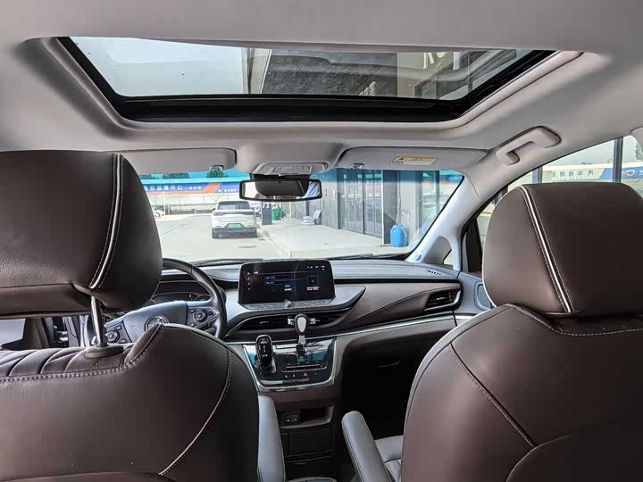 Buick GL8 Land Business Class
