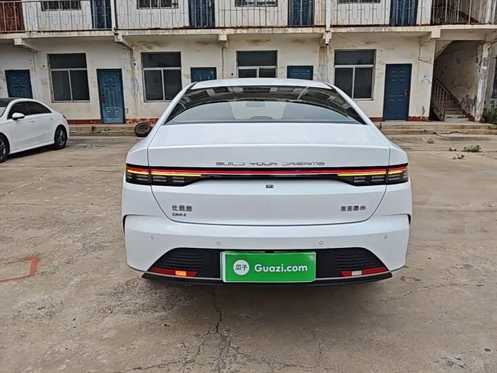 BYD Destroyer 05 Honor DM-i 55 km Luxury