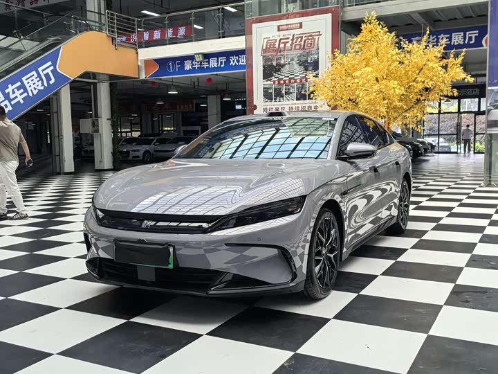 BYD Han DM-i 125 km Zunrong