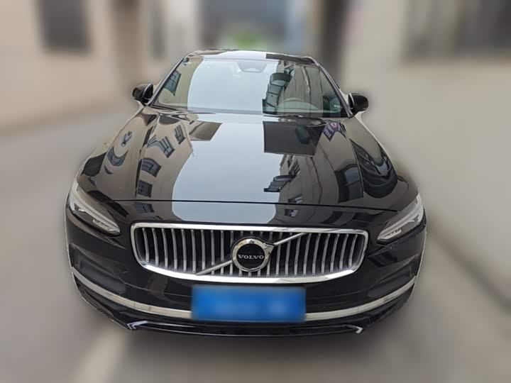 Volvo S90 B5 Zhiyi Luxury