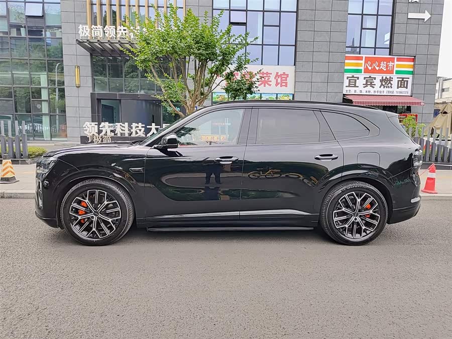 Zeekr 8X Ultra 70kWh