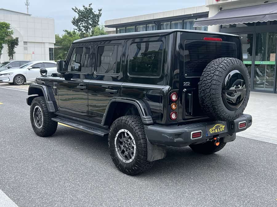 Off-road BAW 212 T01