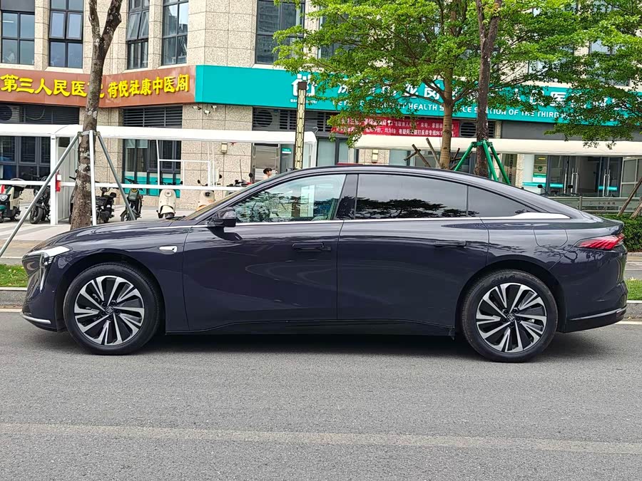 Buick Zhijing L7 Luxury Xiaoyao Smart Drive