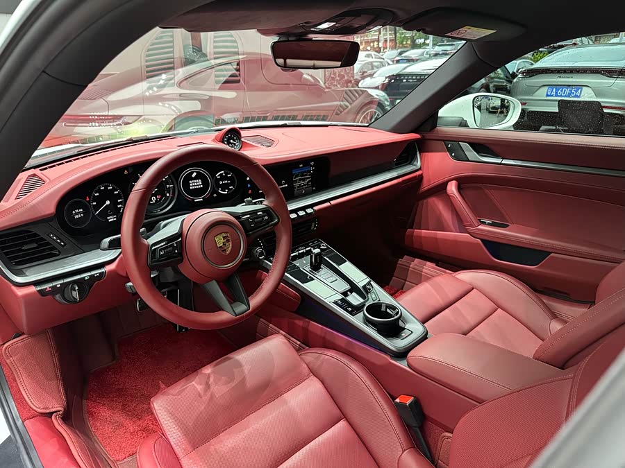 Porsche 911 Carrera