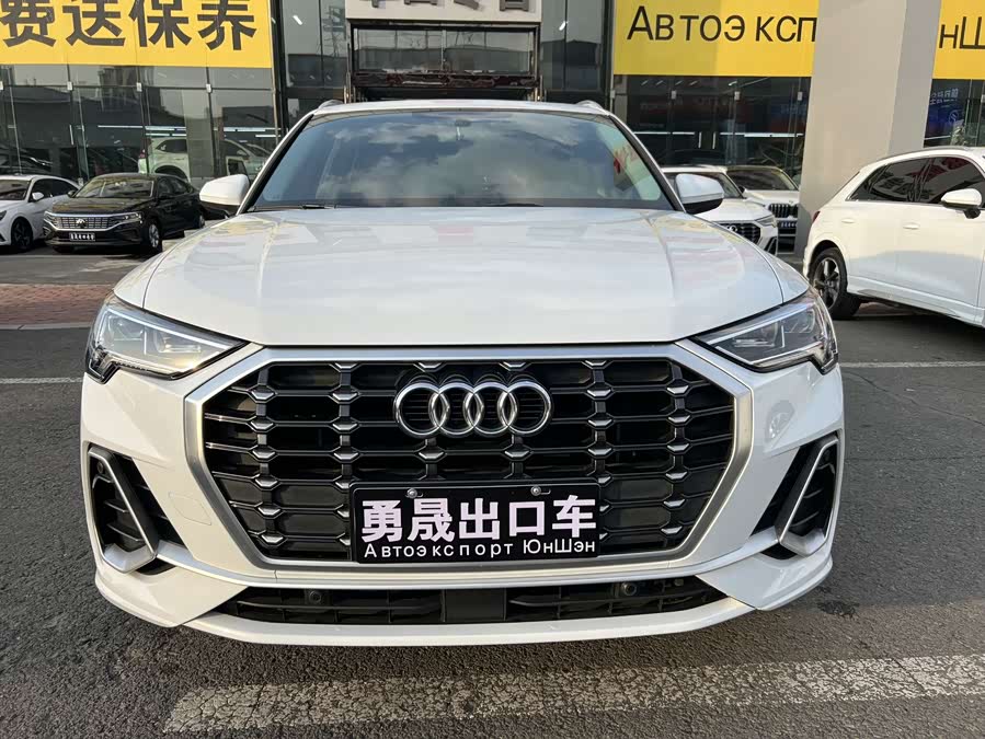 Audi AUDIQ3 2022Trim 35 TFSI Fashion Sport