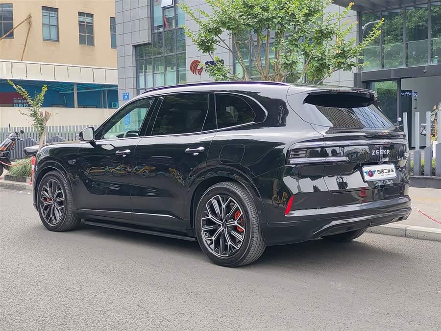 Zeekr 8X Ultra 70kWh