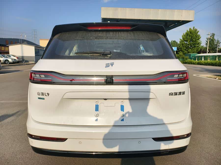 Jetour L9