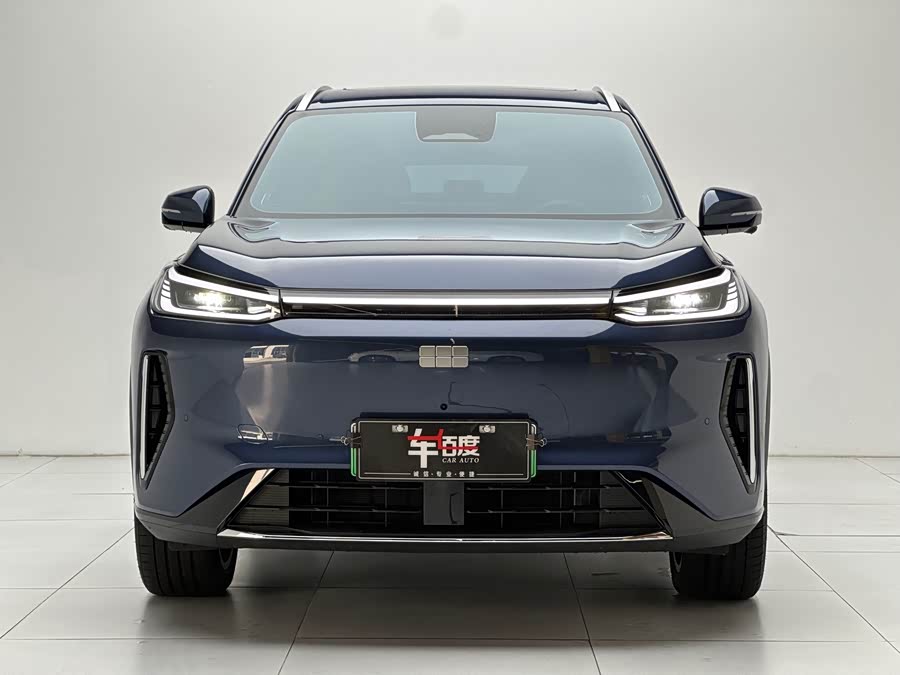Geely M7 Voyager 225 km Starship