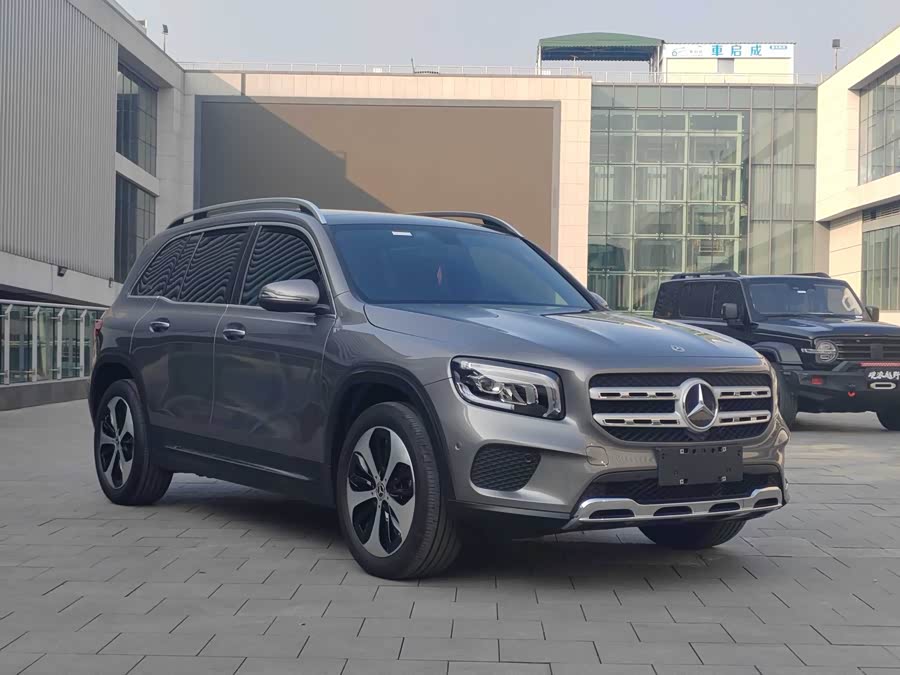 Mercedes-Benz GLB 220 Fashion