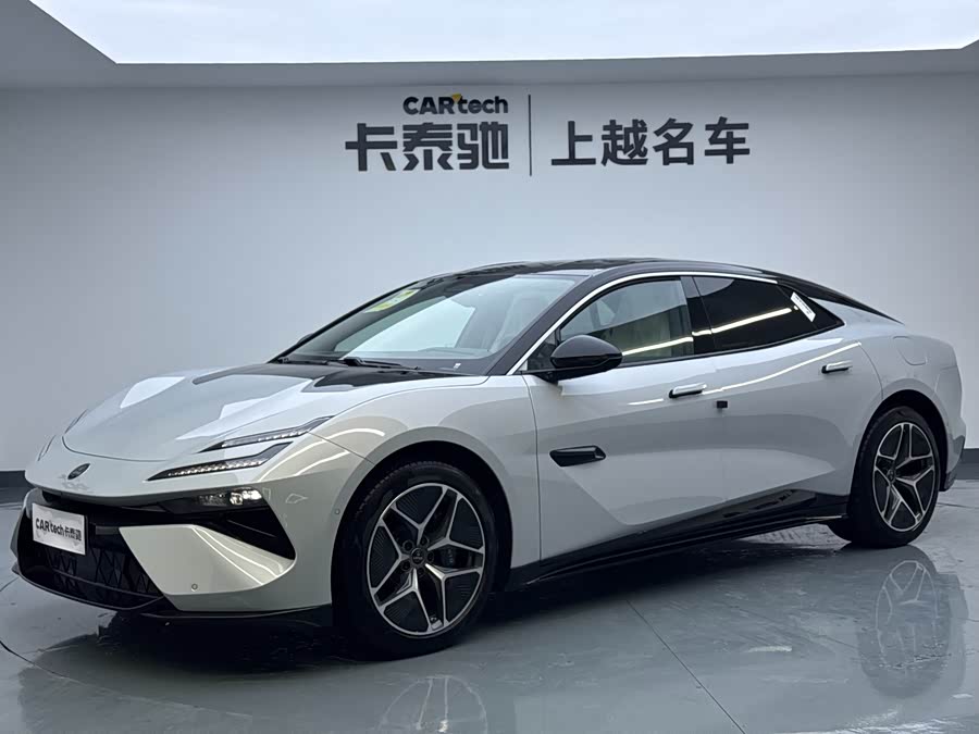 Lotus EMEYA 600 Estate