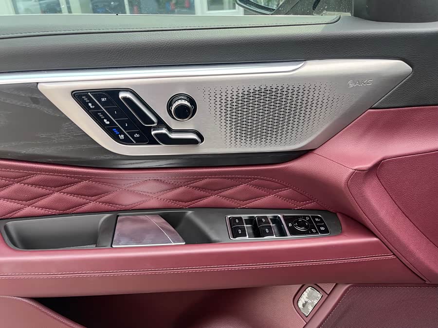 Cadillac CT6 28T Flagship