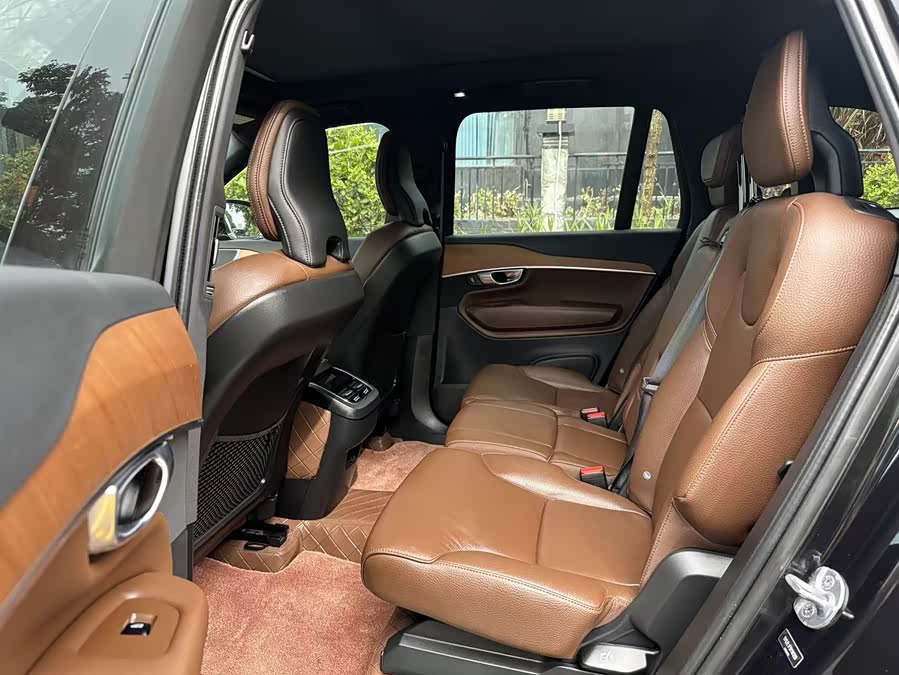 Volvo XC90 B5 Zhixing Luxury 7-Seater