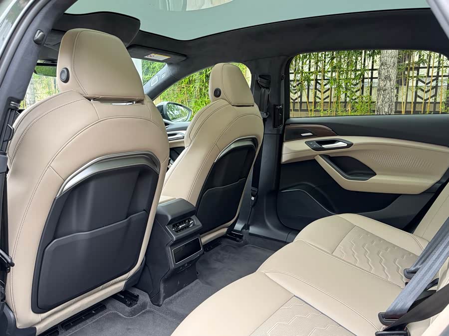 Audi A6L e-tron Qiankun Smart Drive Launch Edition