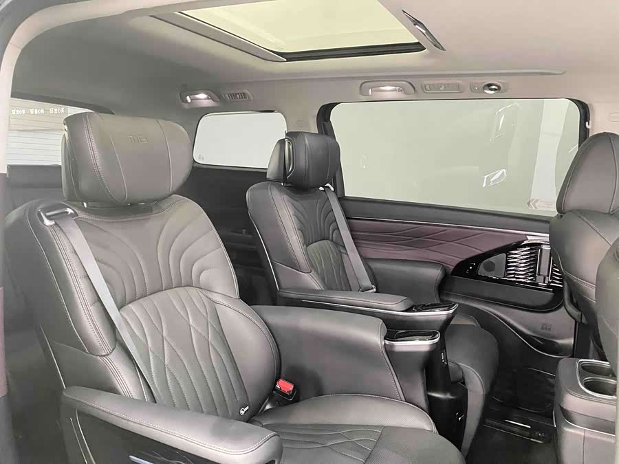 Trumpchi M8
