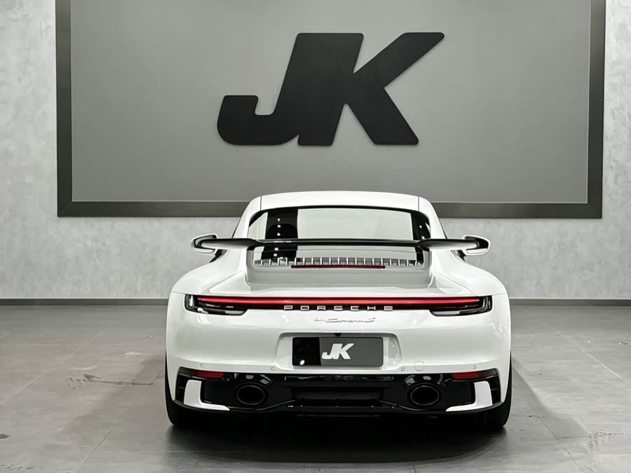 Porsche 911 Carrera