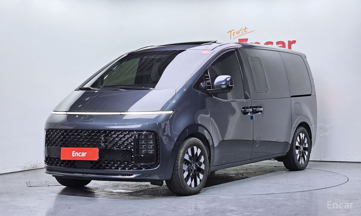 Hyundai Staria 2025