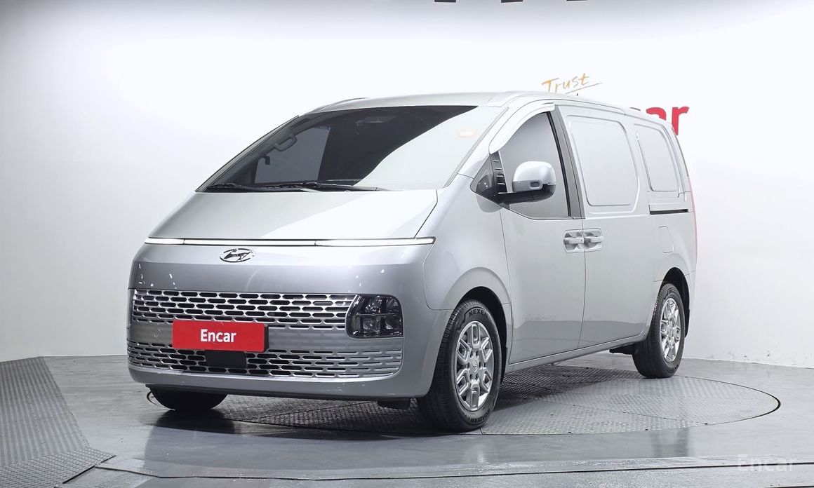Hyundai Staria 2022
