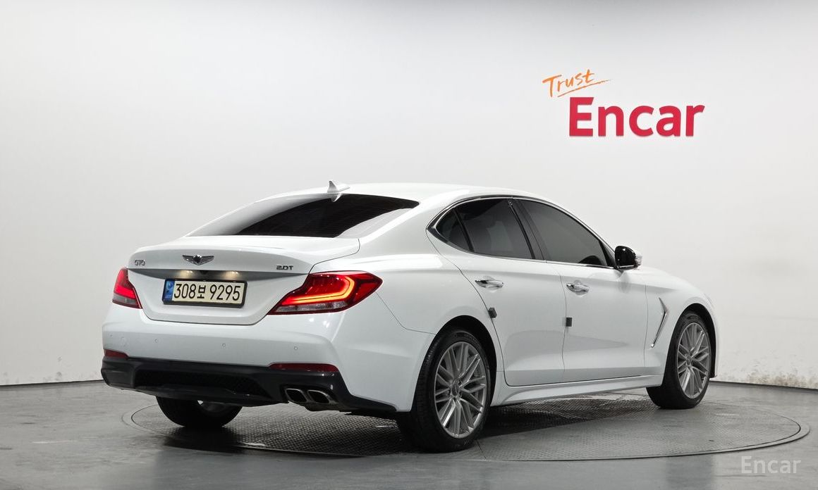 Genesis G70 2020