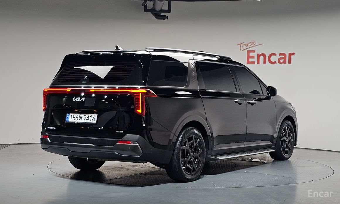 Kia Canival 2025