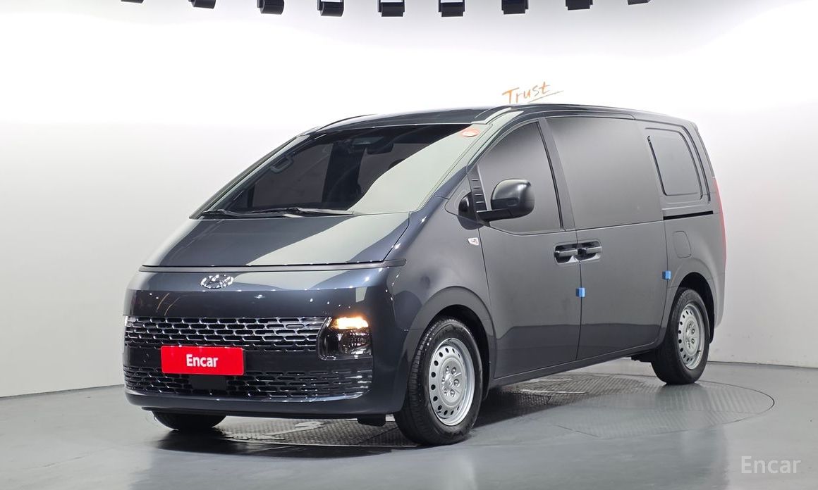 Hyundai Staria 2022