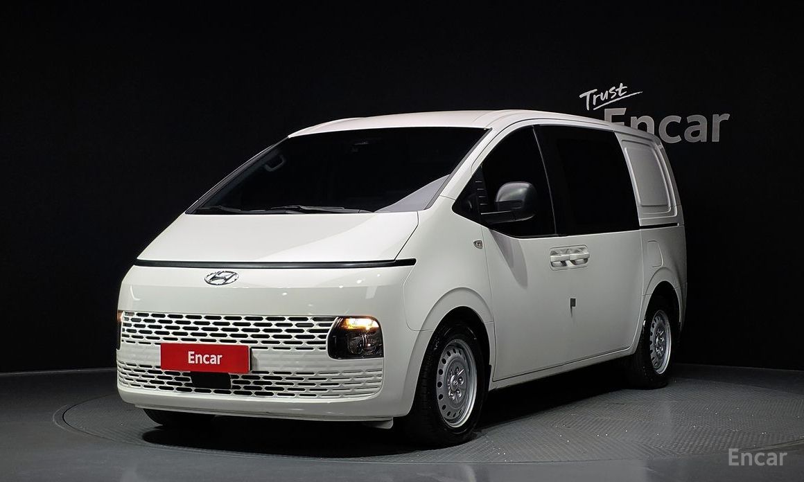 Hyundai Staria 2022