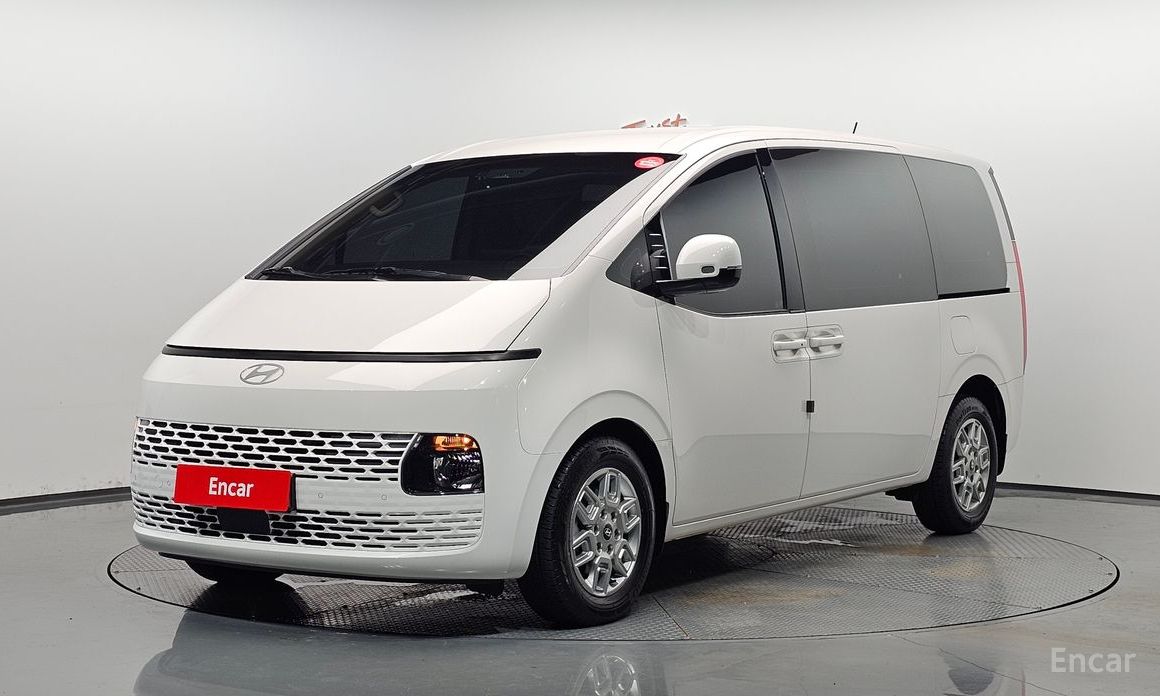 Hyundai Staria 2025