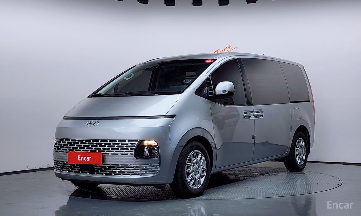 Hyundai Staria 2022