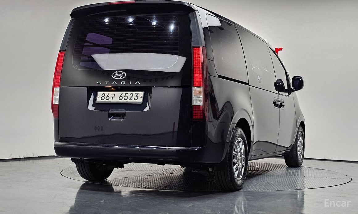 Hyundai Staria 2022