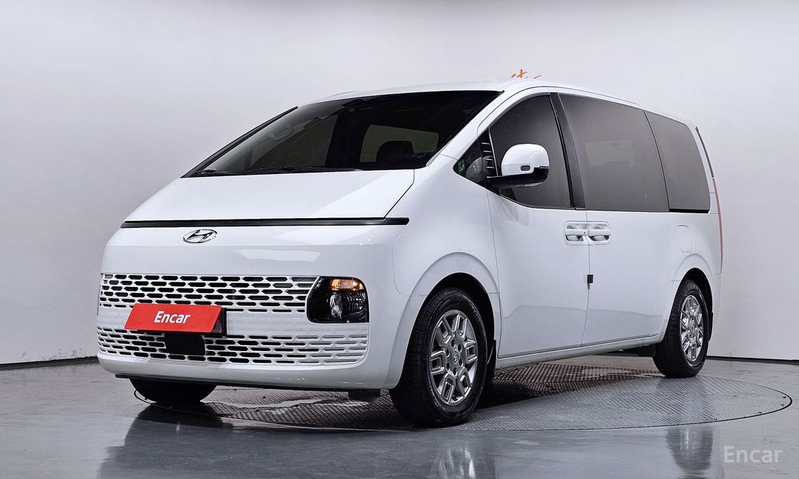 Hyundai Staria 2024