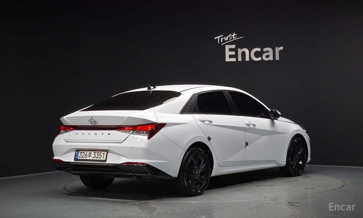 Hyundai AVANTE 2022