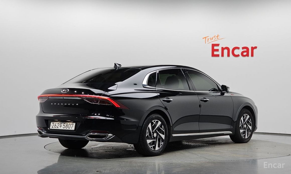 Hyundai Grandeur 2022