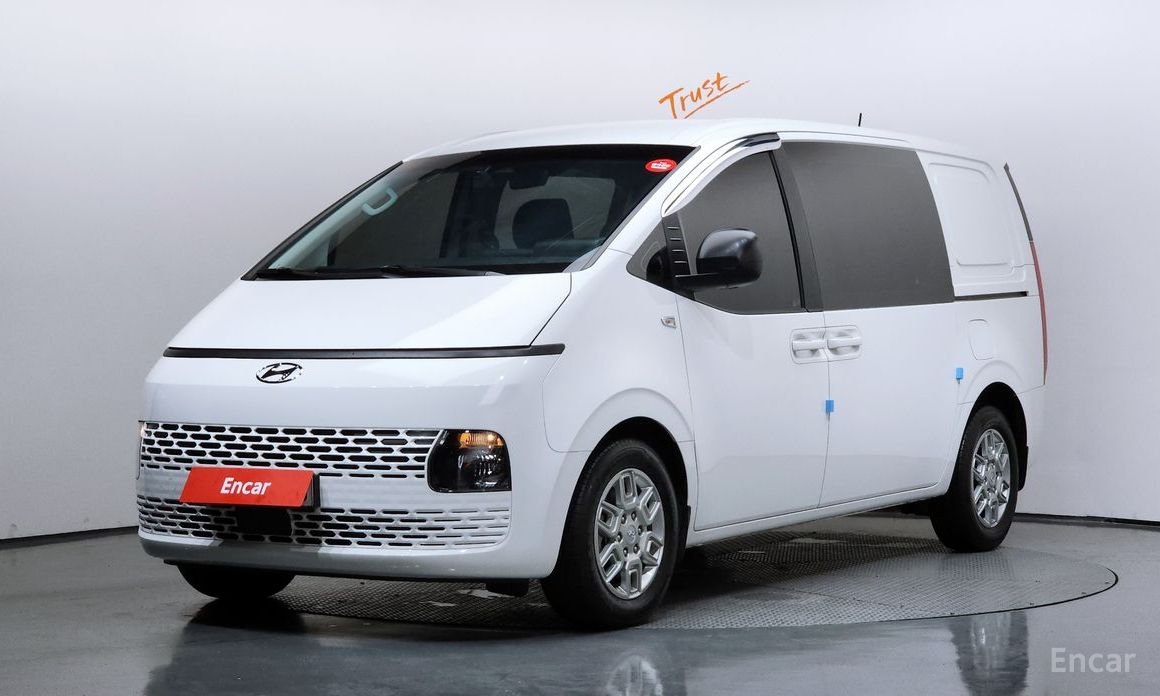 Hyundai Staria 2023