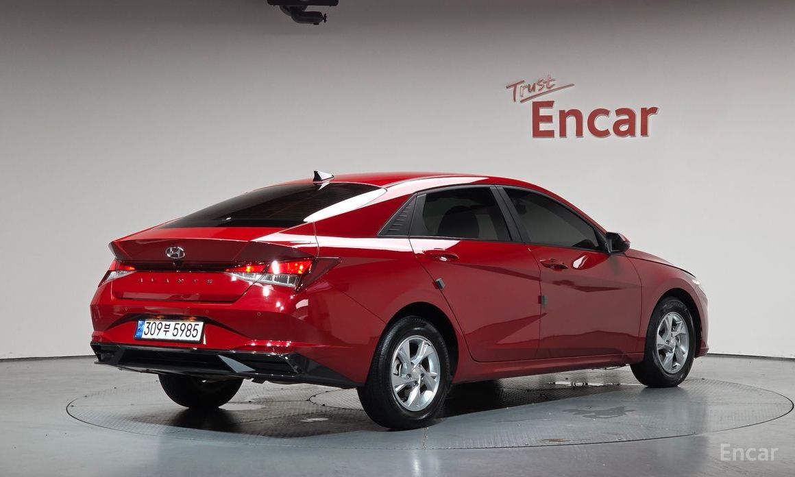 Hyundai AVANTE 2022