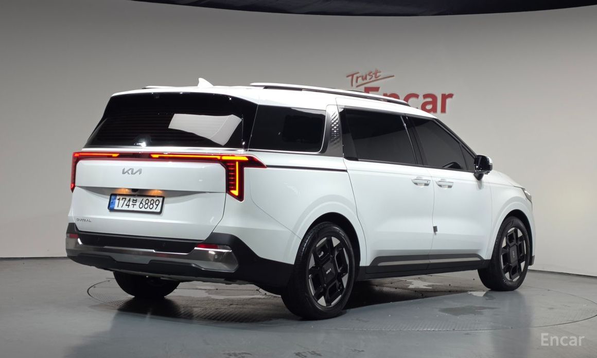 Kia Canival 2025