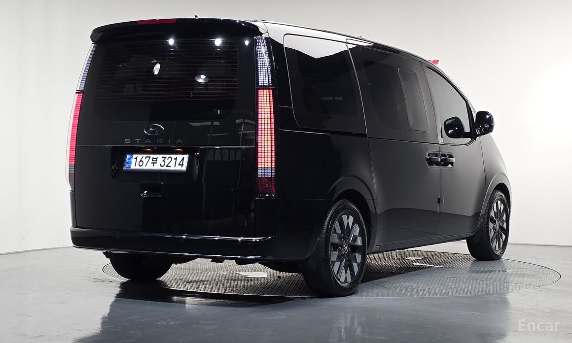 Hyundai Staria 2024