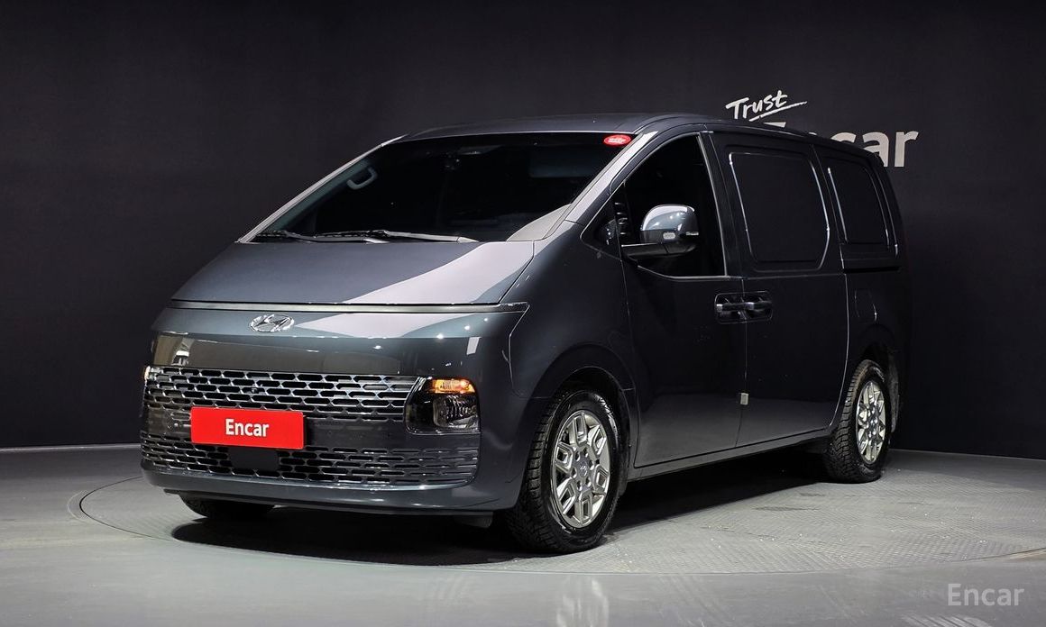 Hyundai Staria 2023