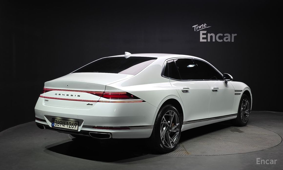 Genesis G90 2023
