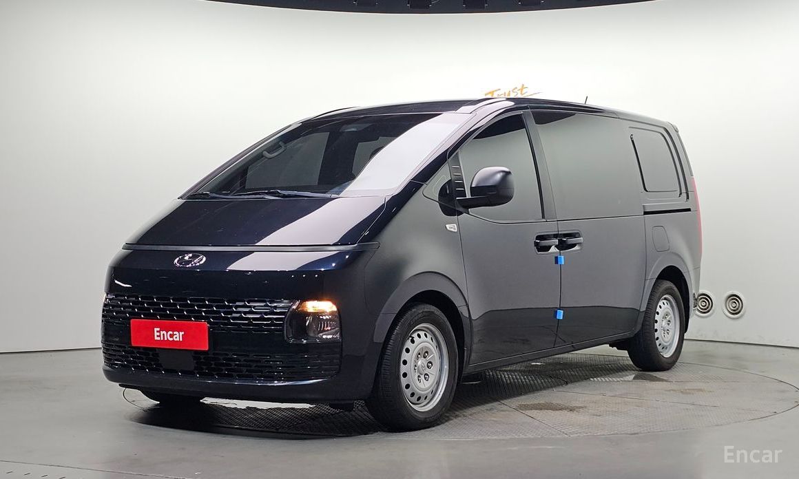Hyundai Staria 2022