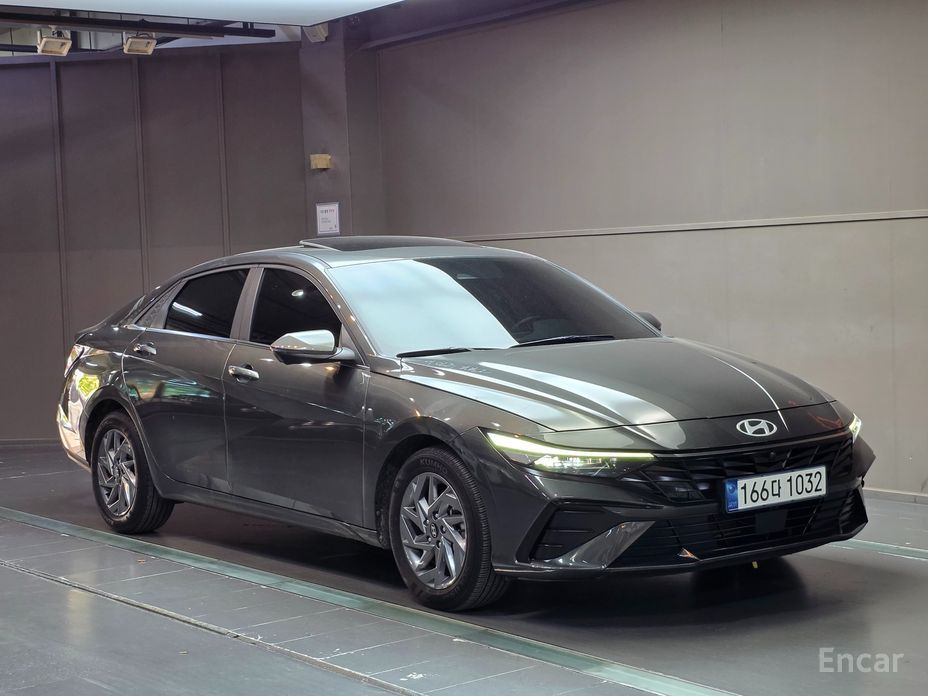 Hyundai AVANTE 2024