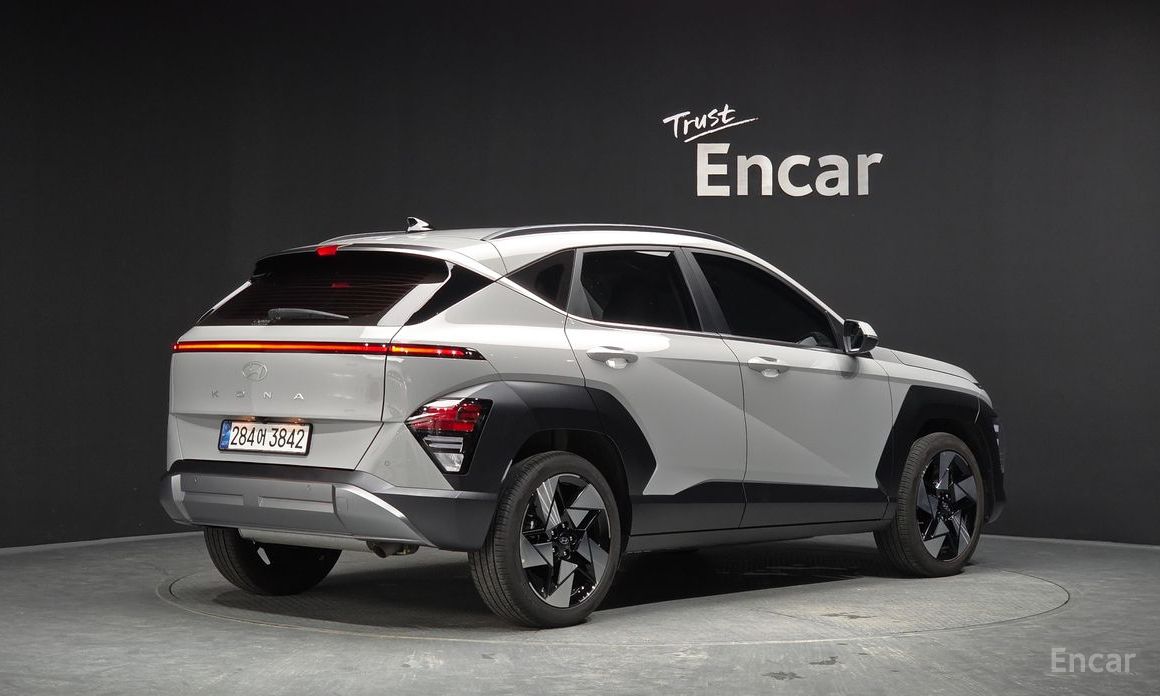 Hyundai Kona 2025