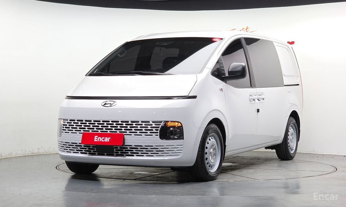 Hyundai Staria 2022