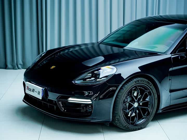 Porsche Panamera 4 Sport Turismo