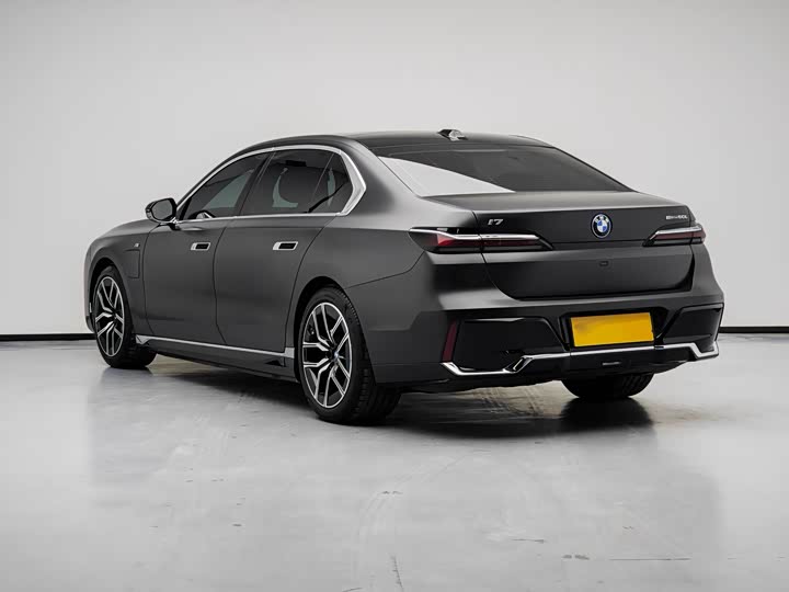 BMW i7 eDrive50L Leading M Sport Package